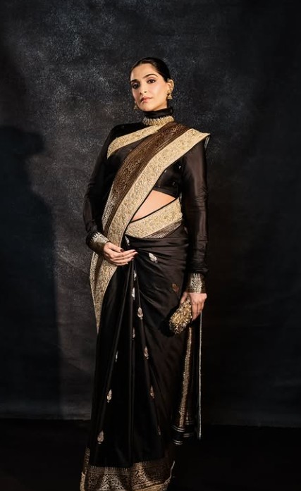 Sonam Kapoor’s Black Banarasi Saree